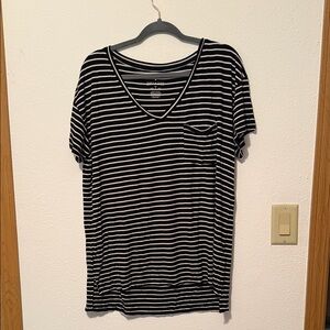 American Eagle Outfitters Black and White Striped V-Neck Tee